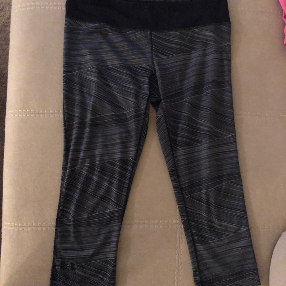 Under Armour capris leggings